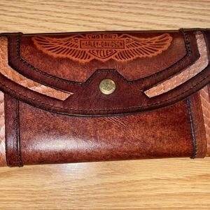 New Harley Davidson womens large brown leather wallet